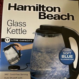 Hamilton beach glass kettle 1.7 litre capacity brand new